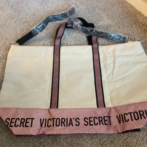 Victoria’s Secret Canvas Tote NWT - Picture 3 of 9